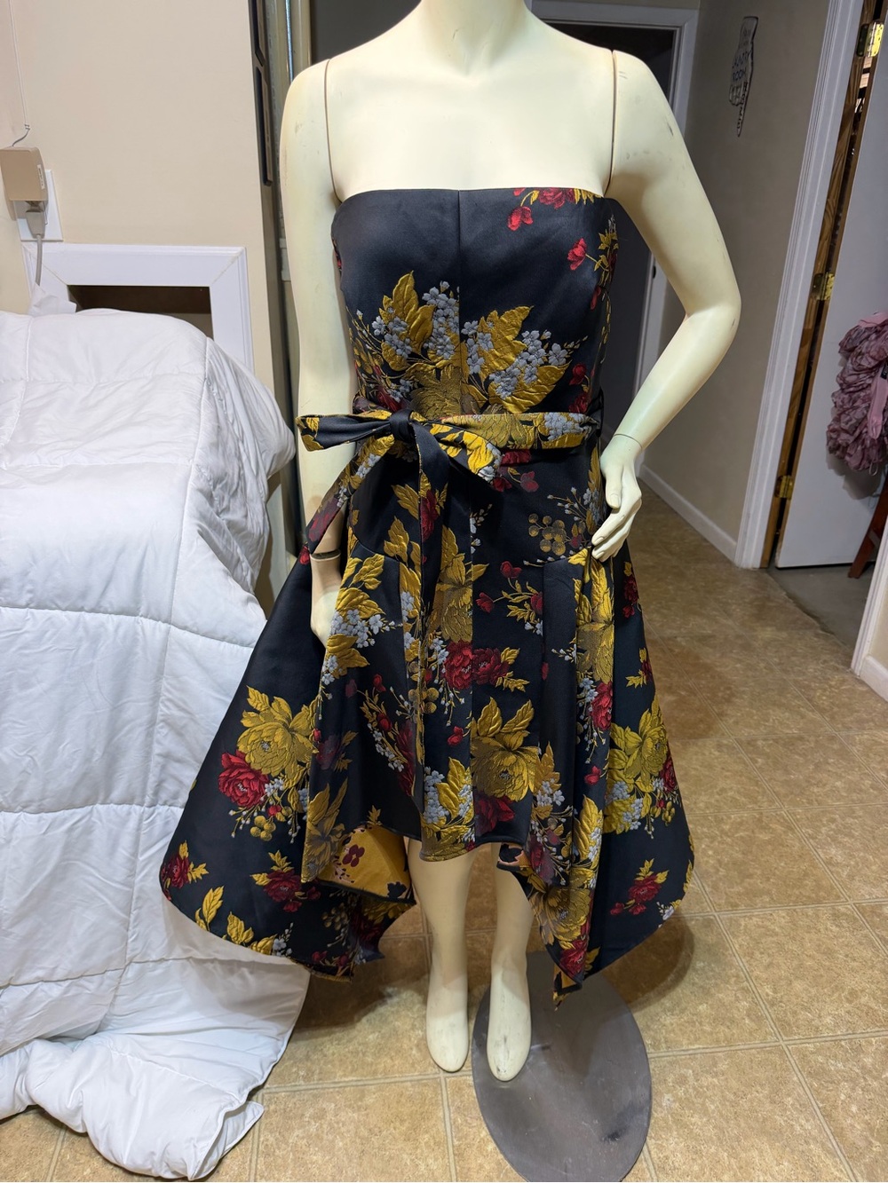 AKIRA Black Asymmetrical Floral Skirt with Yellow & Red Blooms